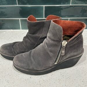 Grey Suede Fly London Yip wedge boot in size 10.